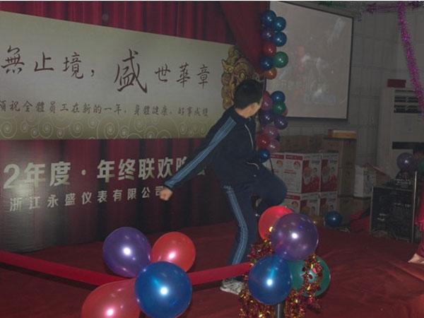 “永無(wú)止境、盛世華章”  記2012年年終晚會(huì)